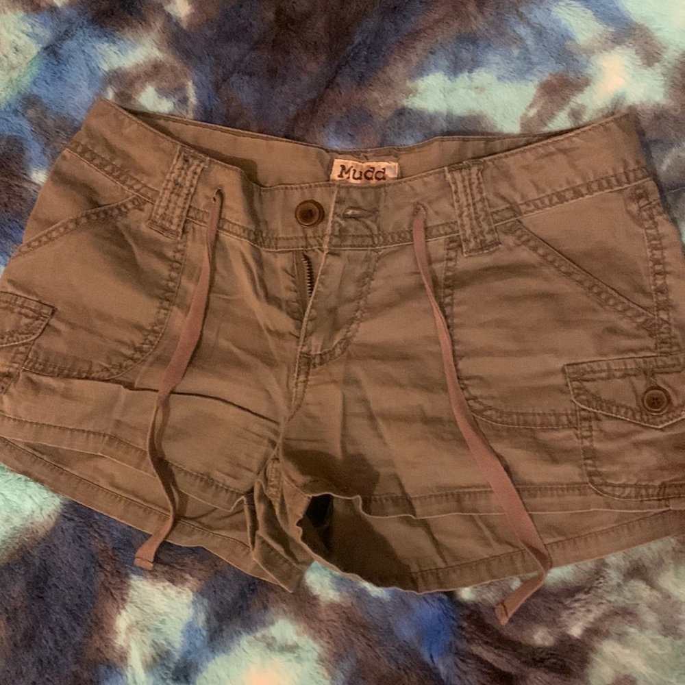 **SOLD** Mudd shorts size 5